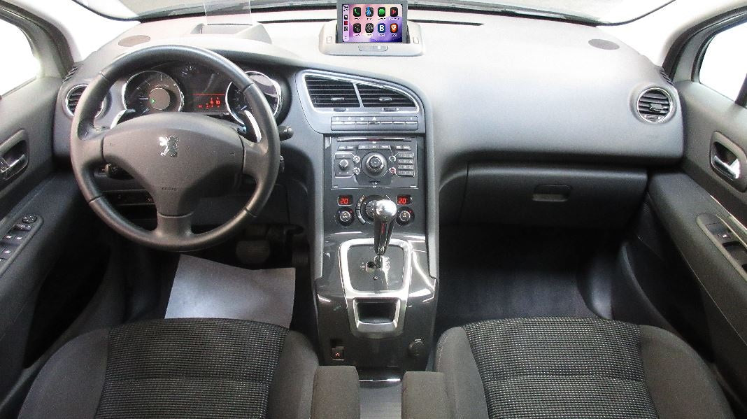 carplay peugeot 5008