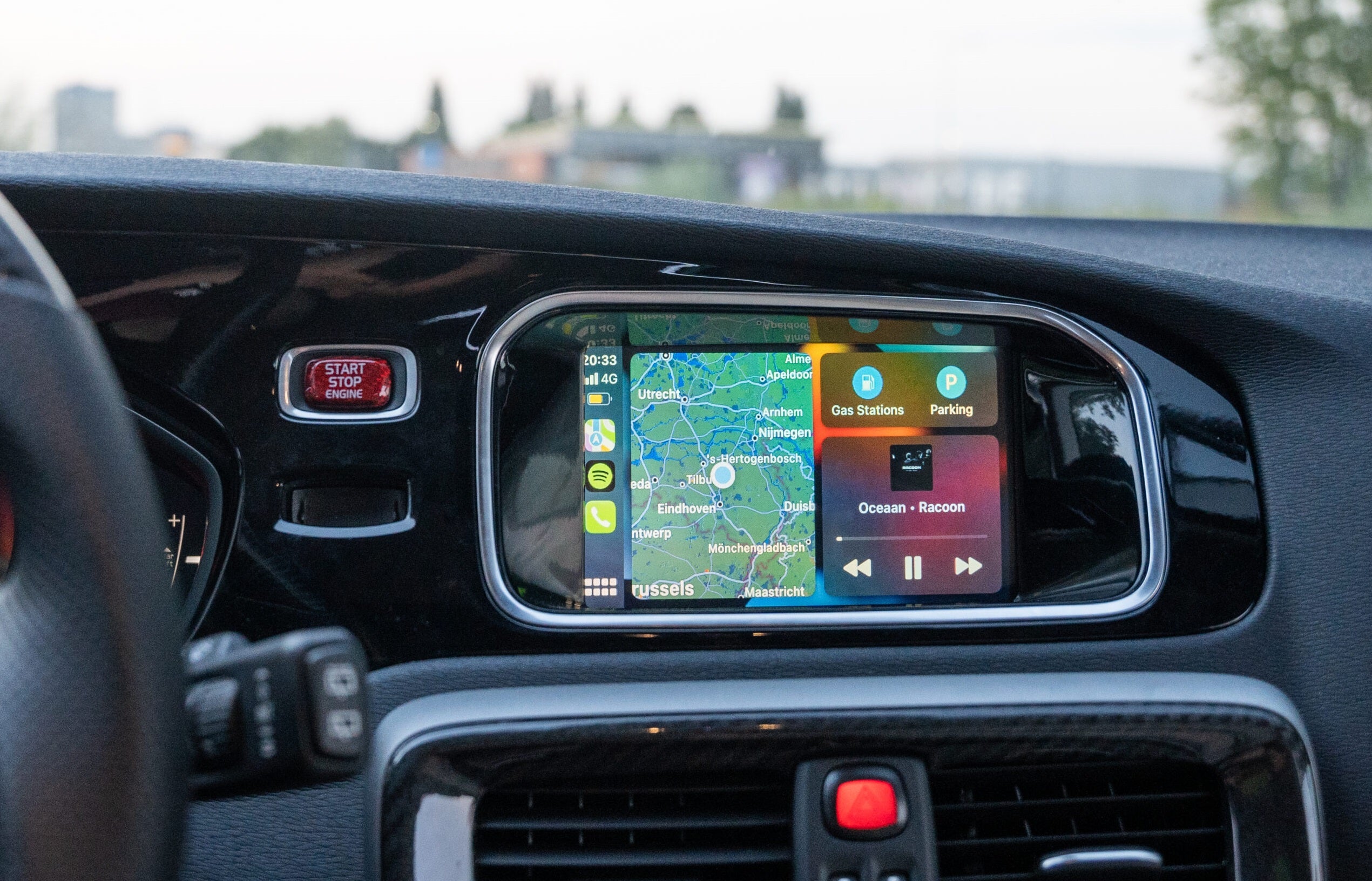 carplay volvo v40