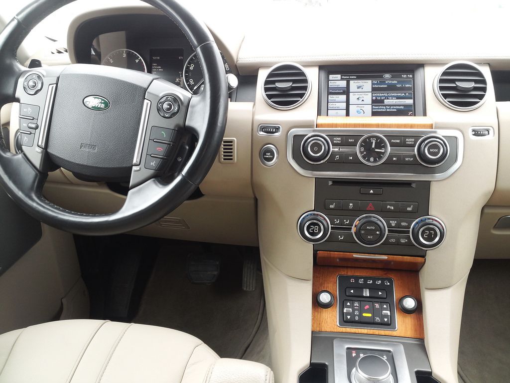 Apple Carplay dans un Land Rover Discovery 4 Carplay.fr