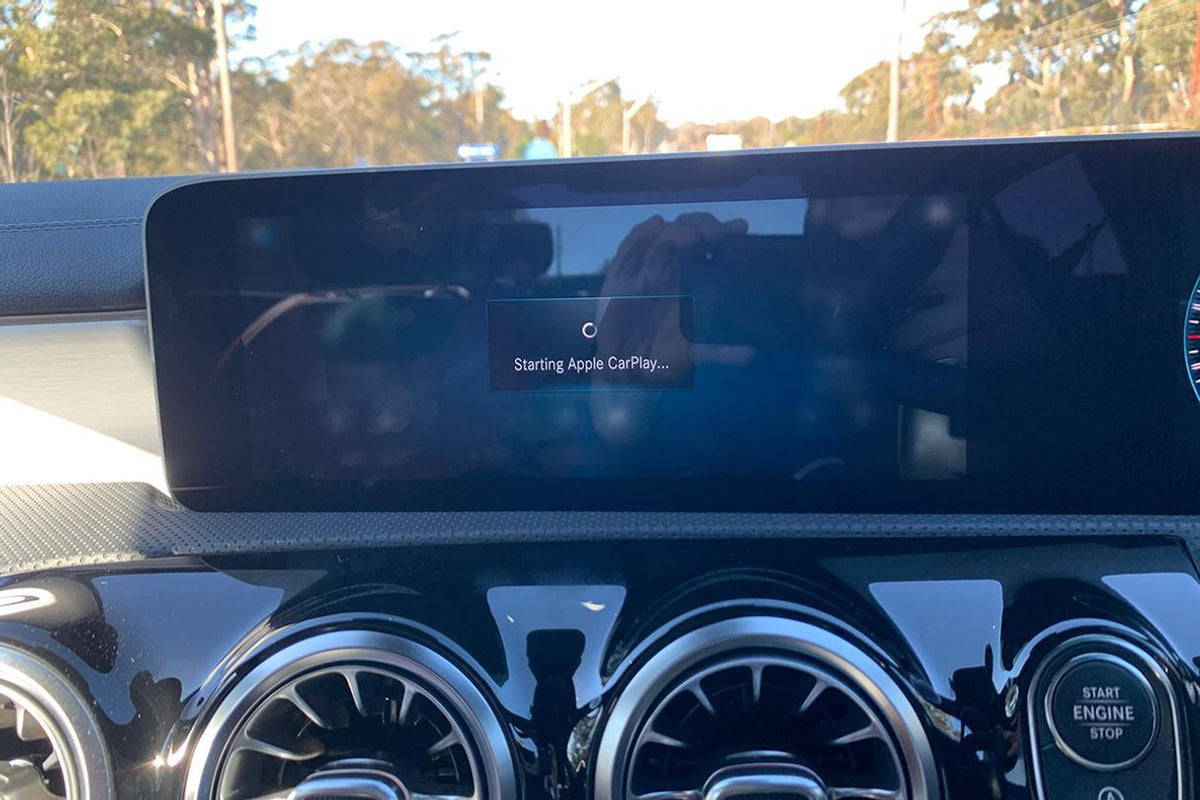 CarPlay redémarre tout seul : diagnostic et solutions possibles