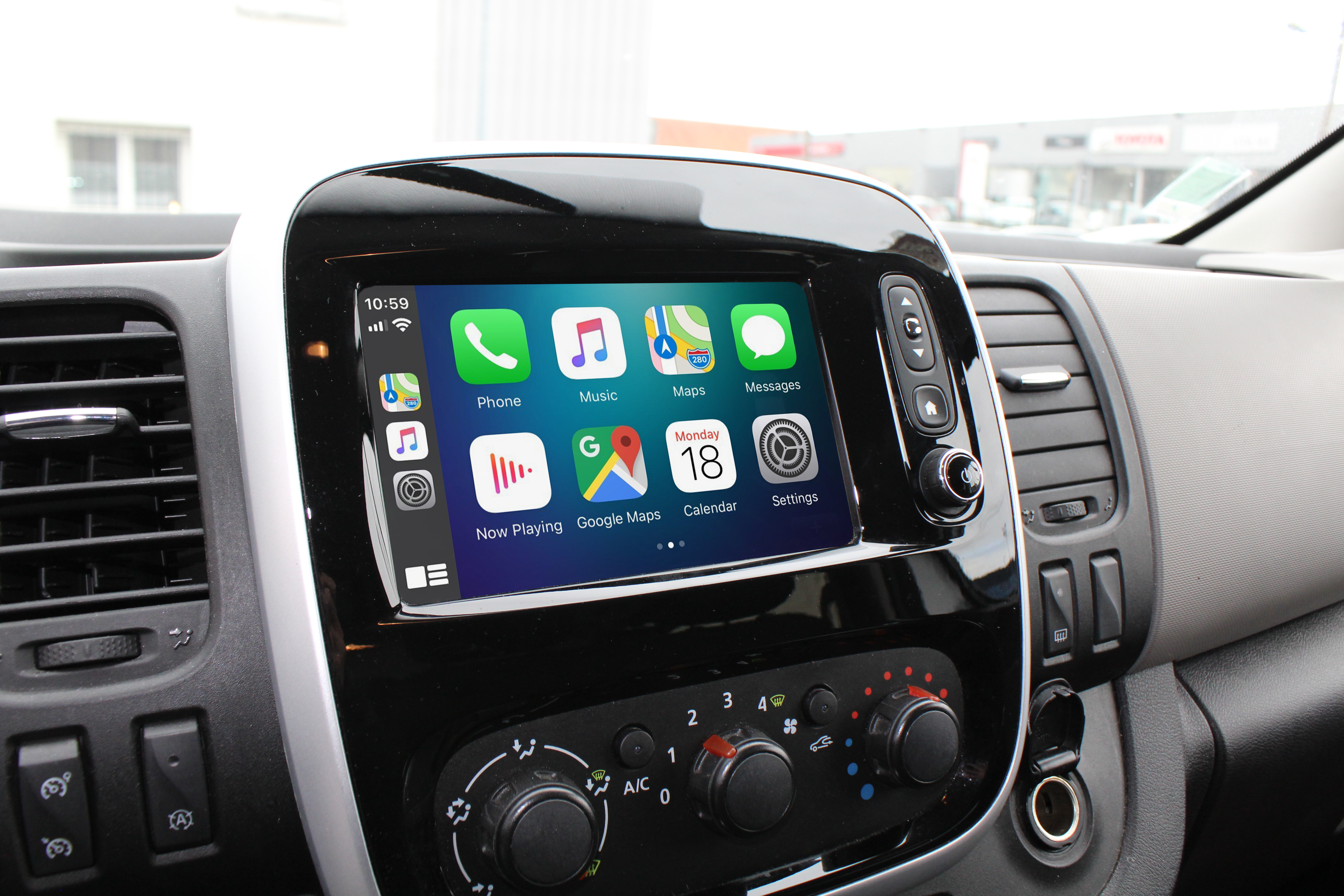 Autoradio tactile GPS Bluetooth Android & Apple Carplay Renault Trafic de  2015 à 2023 + caméra de recul