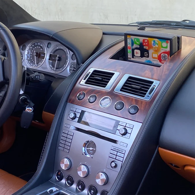 carplay aston 2006