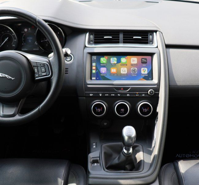 carplay e-pace