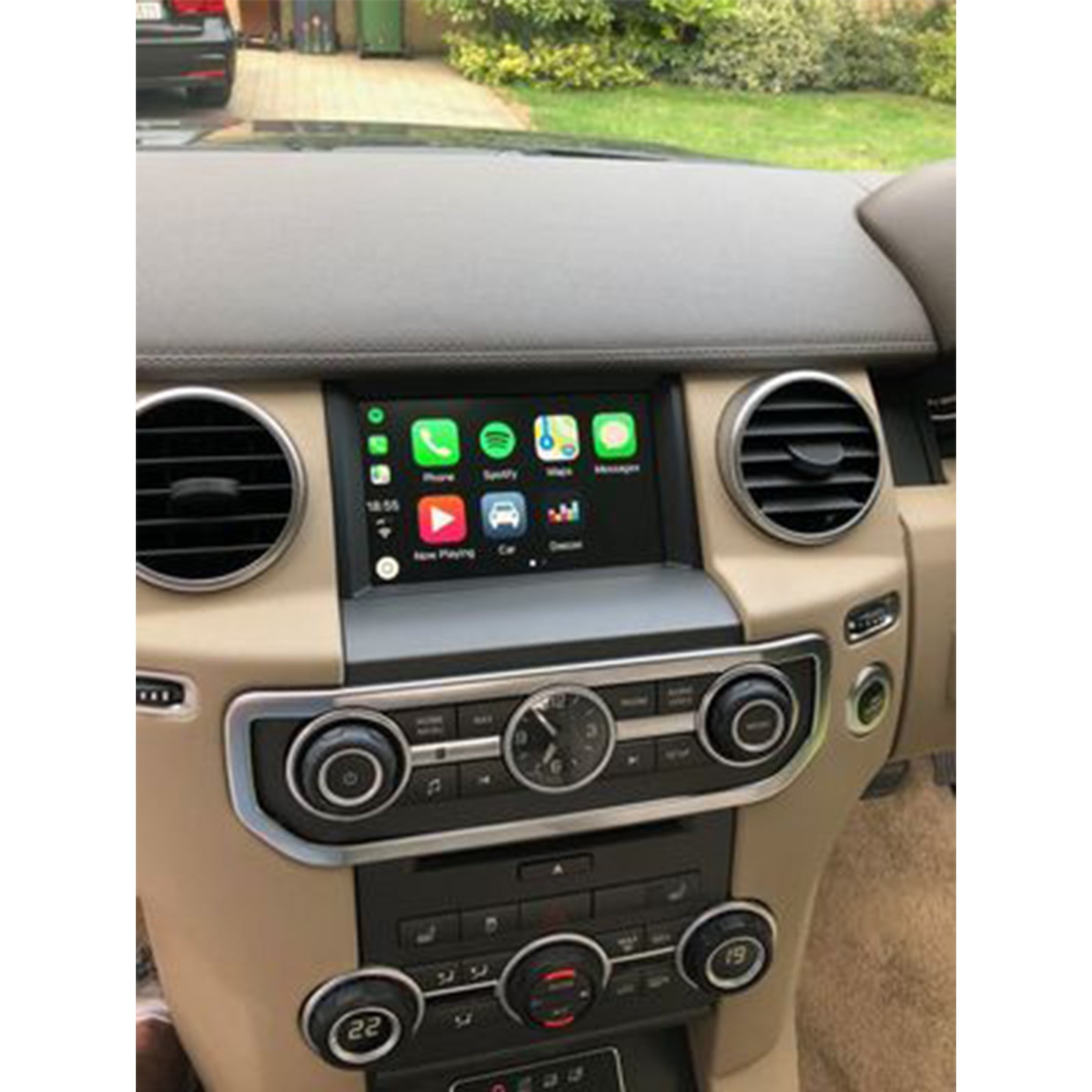 carplay evoque