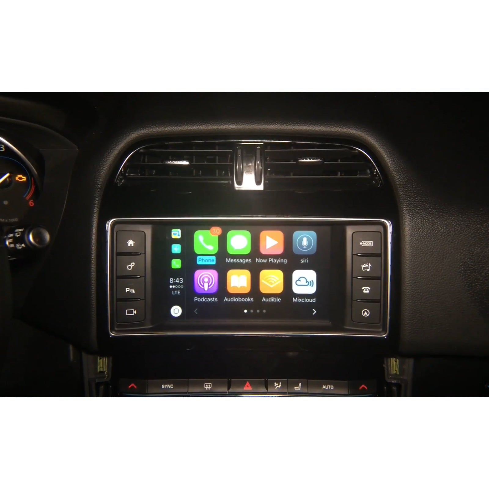 carplay f-pace